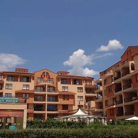 Urban Breeze סאני ביץ'